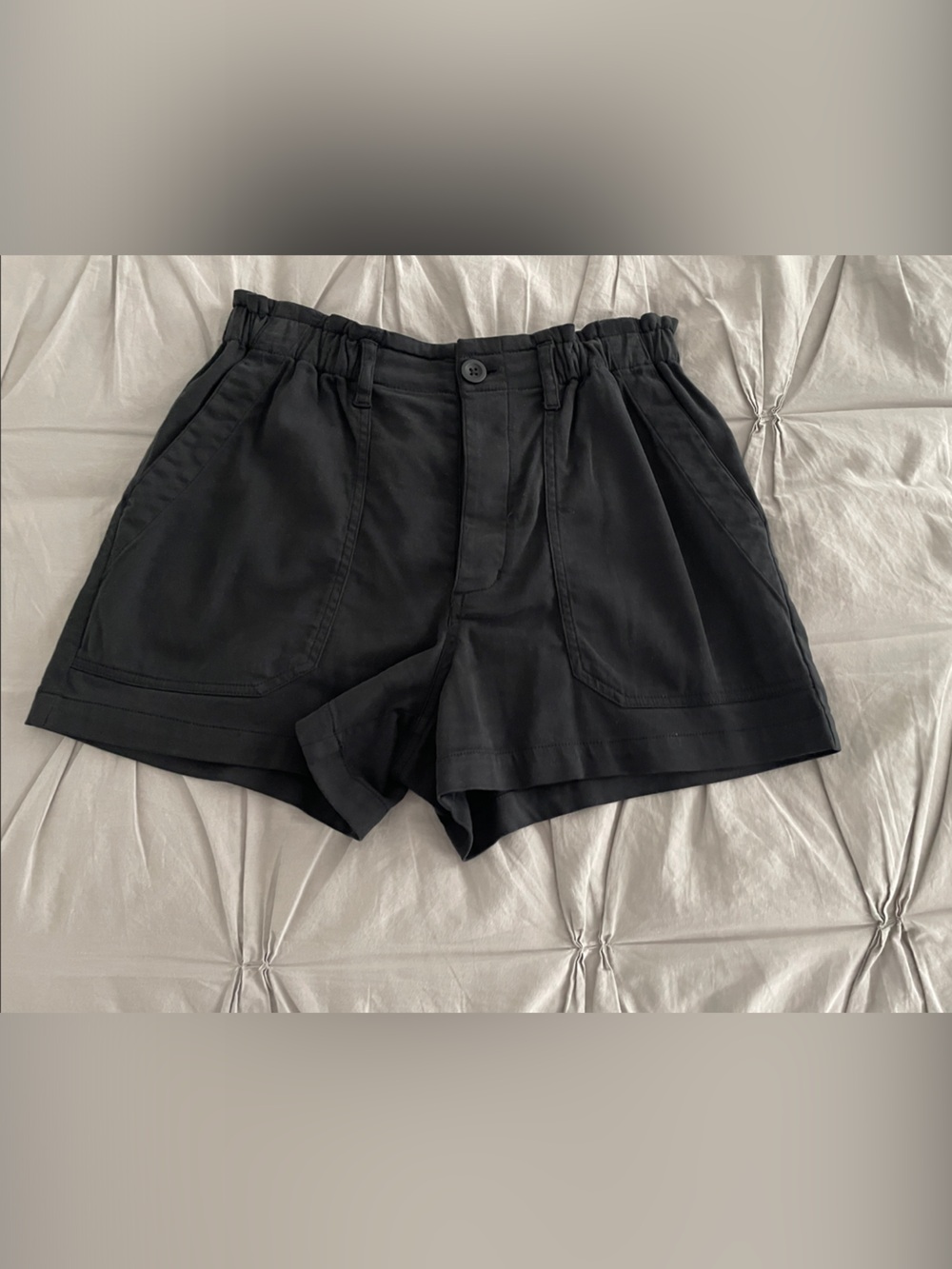 Black Women' elastic  Shorts